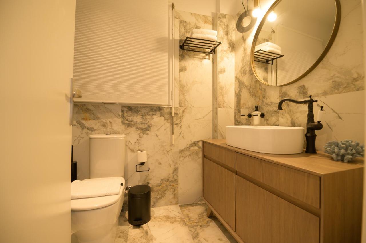 The Well View Apartment Preveza Luaran gambar