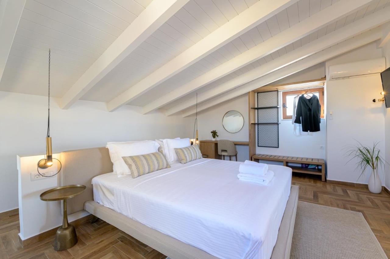 The Well View Apartment Preveza Luaran gambar